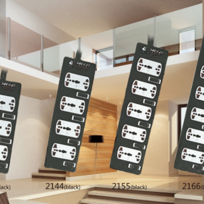 Universal plugs 13 A 250 V 3250 W Max